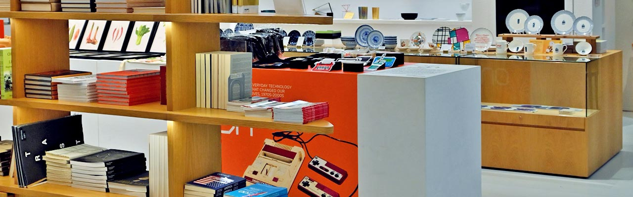 scaffali bookshop museo