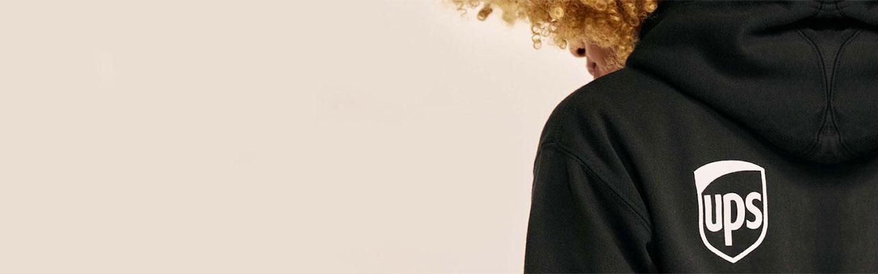 T shirt personalizzate: UPS lancia la sua prima collezione