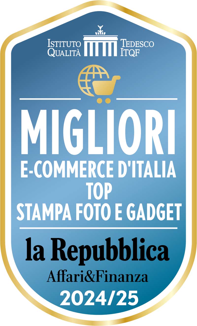 Badge certificazione di qualità come "Migliori e-commerce per stampa foto e gadget" 2025/2026