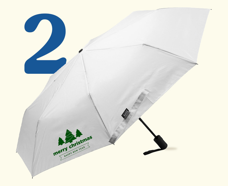 Ombrello personalizzato realizzat con materiali riciclati ideale per regali aziendali natalizi