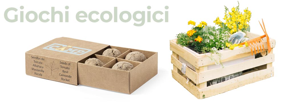 Scatola aperta con all'interno palline di terra e semi. Affianco una cassa di legno con all'interno fiori gialli e bianchi. Background bianco con grafica di testo in alto a sinistra.