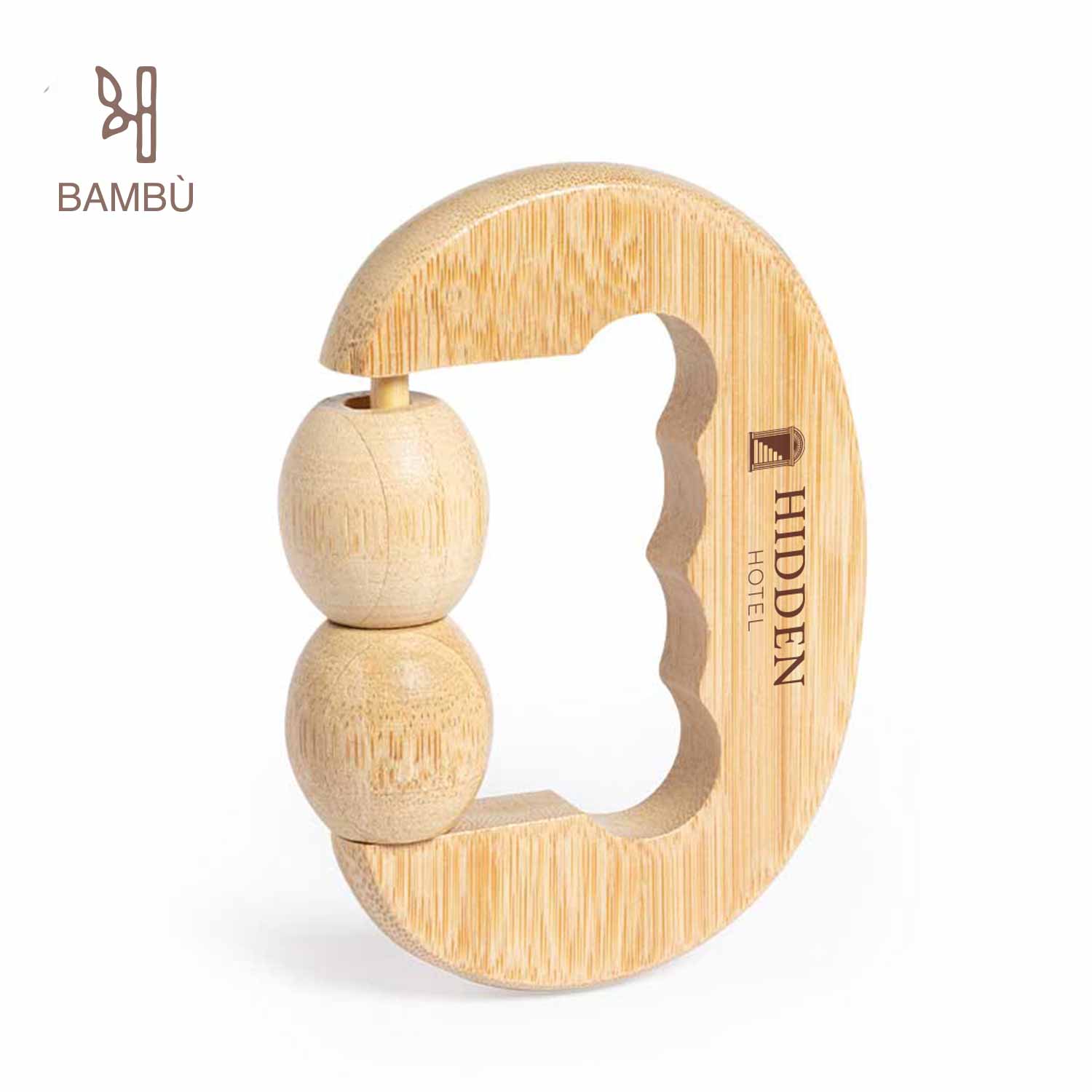 Massaggiatore in bambù con logo stampato sul lato.