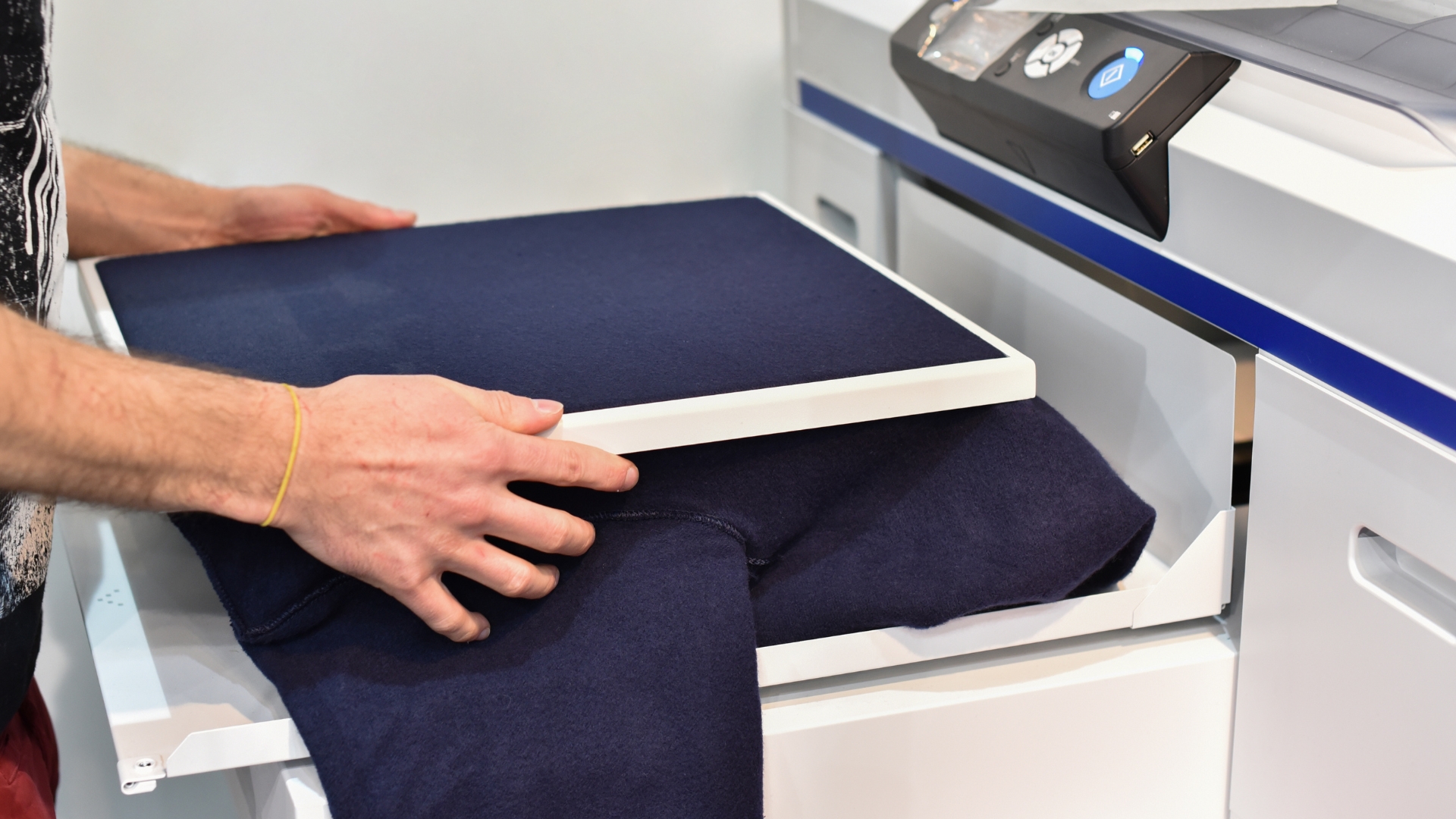 Stampa di grafiche su abbigliamento